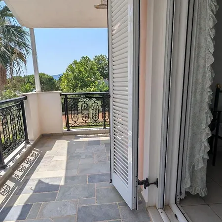 Ekatis Seacoast Nest Dom wakacyjny