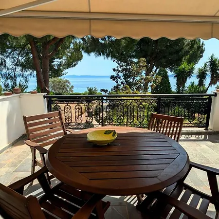 Ekatis Seacoast Nest *