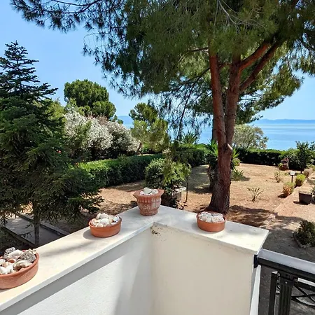 Ekatis Seacoast Nest Ливанатес